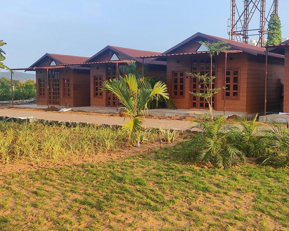 Nirvana Resort And Restaurant Garudeshwar Екстериор снимка