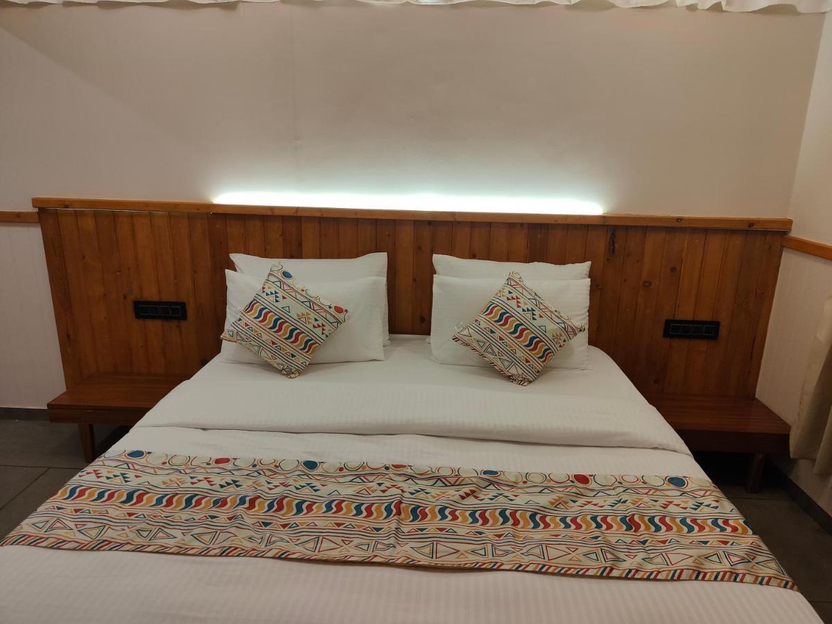 Nirvana Resort And Restaurant Garudeshwar Екстериор снимка